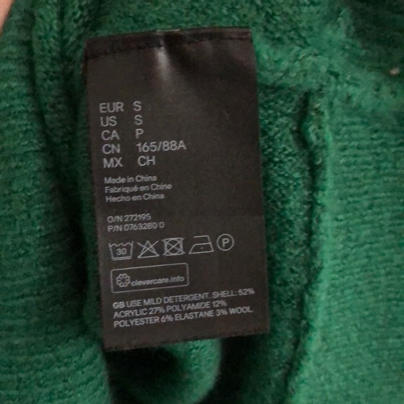 H&M Kelly Green Mock Neck Sweater - Picture 4 of 4